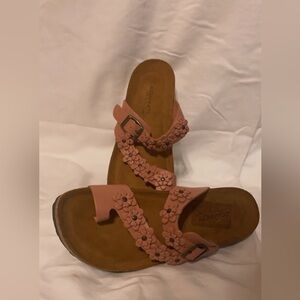 Brand new , they have never been worn.